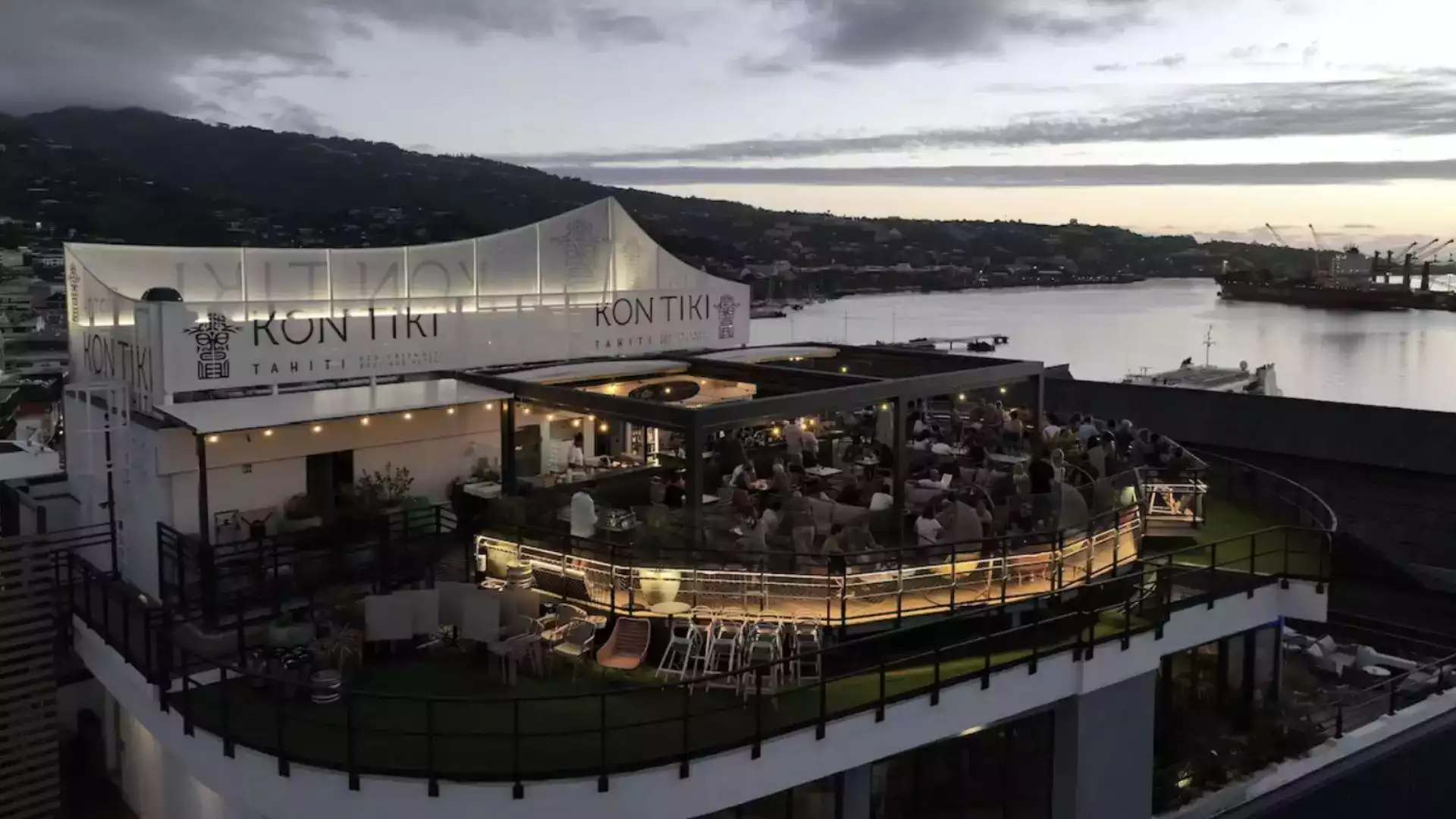 Rooftop de l'hôtel Kon Tiki à Papeete