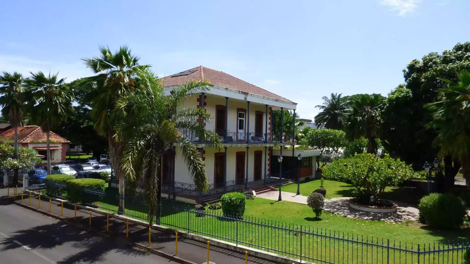 Tour privé Tahiti voiture Papeete centre-ville guide Polynésie française