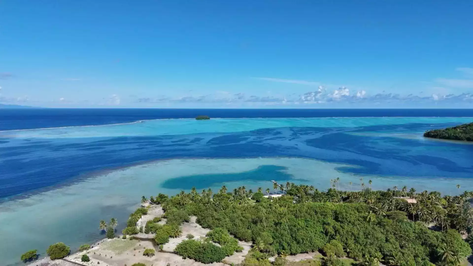 Raiatea Taha'a shared lagoon Leeward Islands French Polynesia