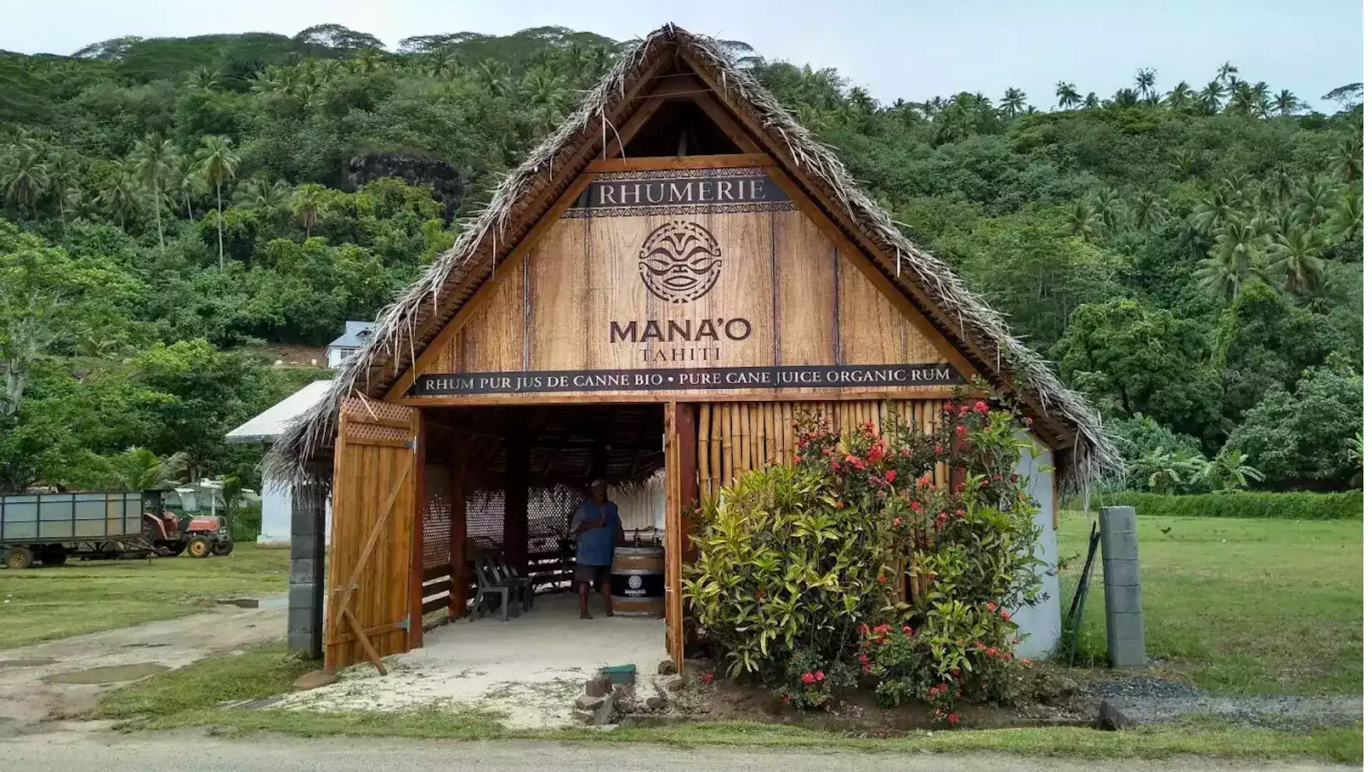 Rhumerie Mana'o Va'eva'e Taha'a rhum bio Polynésie française