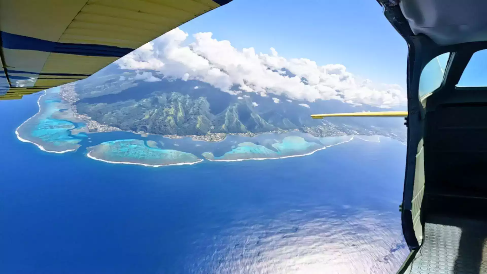 Saut parachute tandem Moorea lagon Polynésie