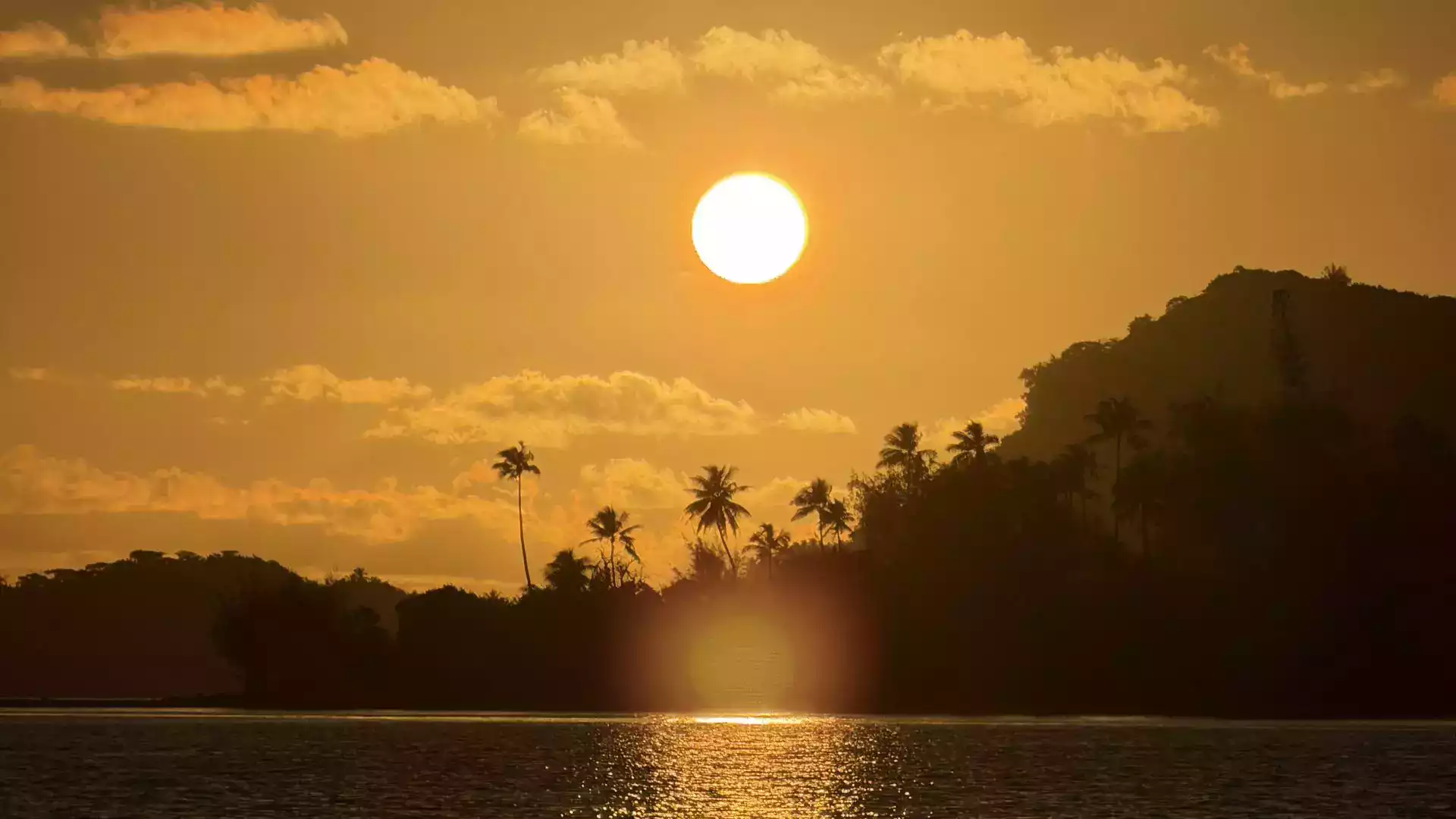 Bora Bora Matira sunset group trip friends French Polynesia