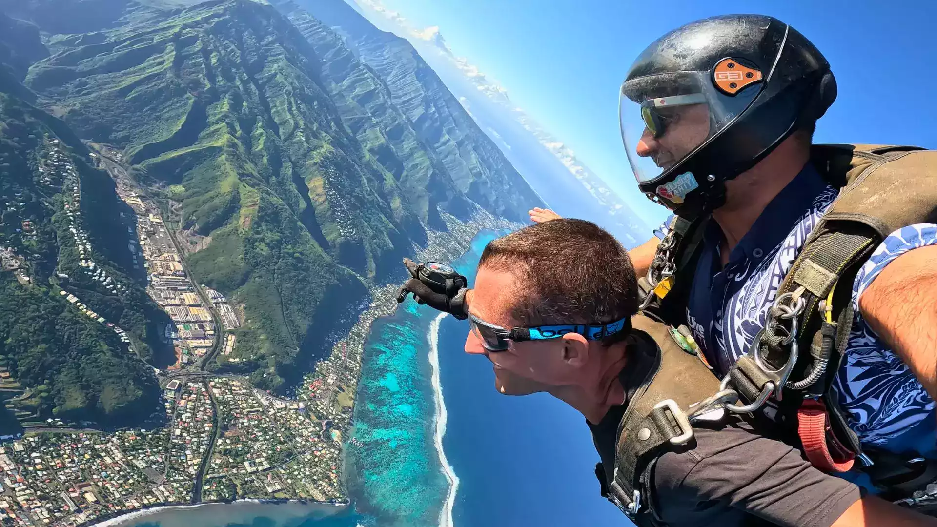 Saut parachute Tahiti skydive lagon Polynesie francaise