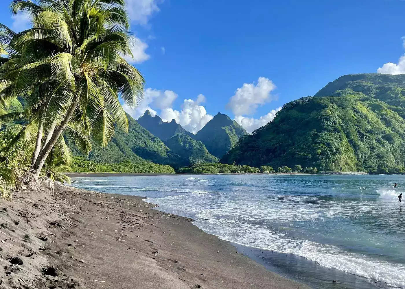 Titi's Tahiti Tour plage Tautira presqu'île Tahiti journée complète