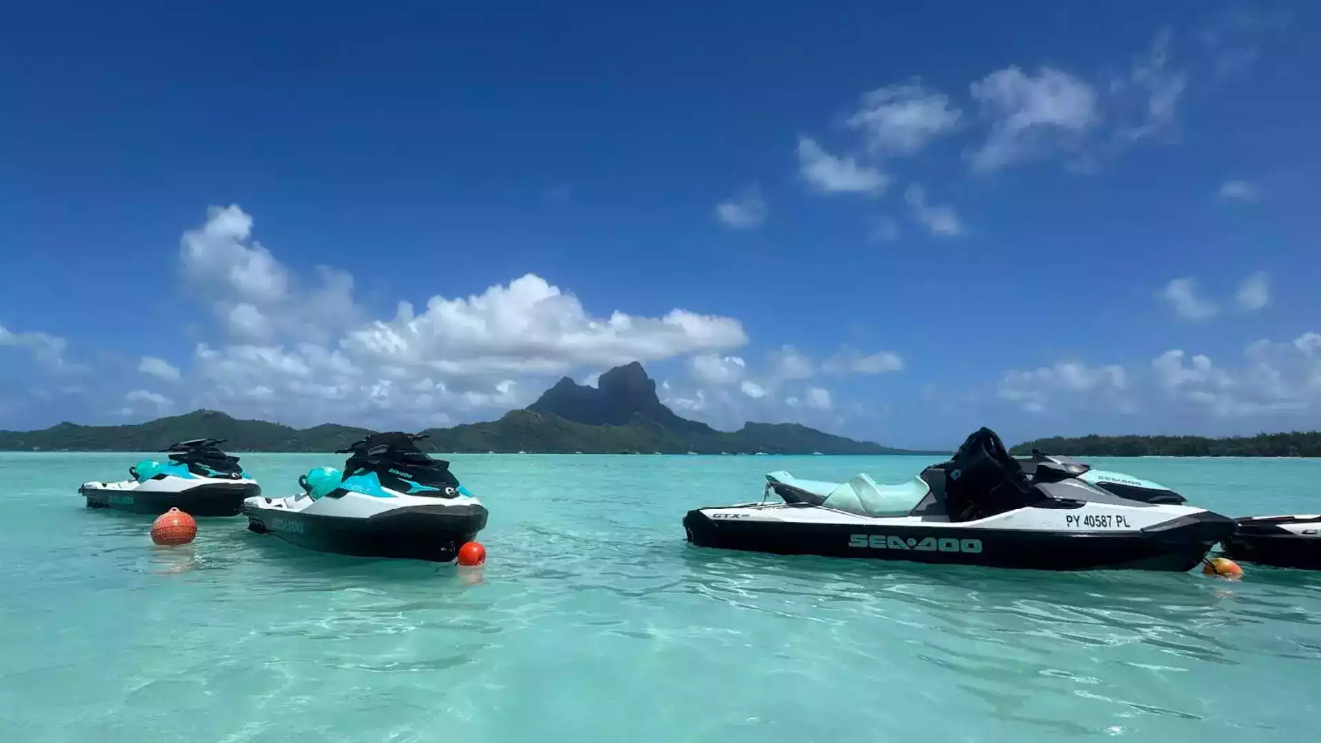 Tour jet ski lagon Bora Bora circuit île Polynésie française