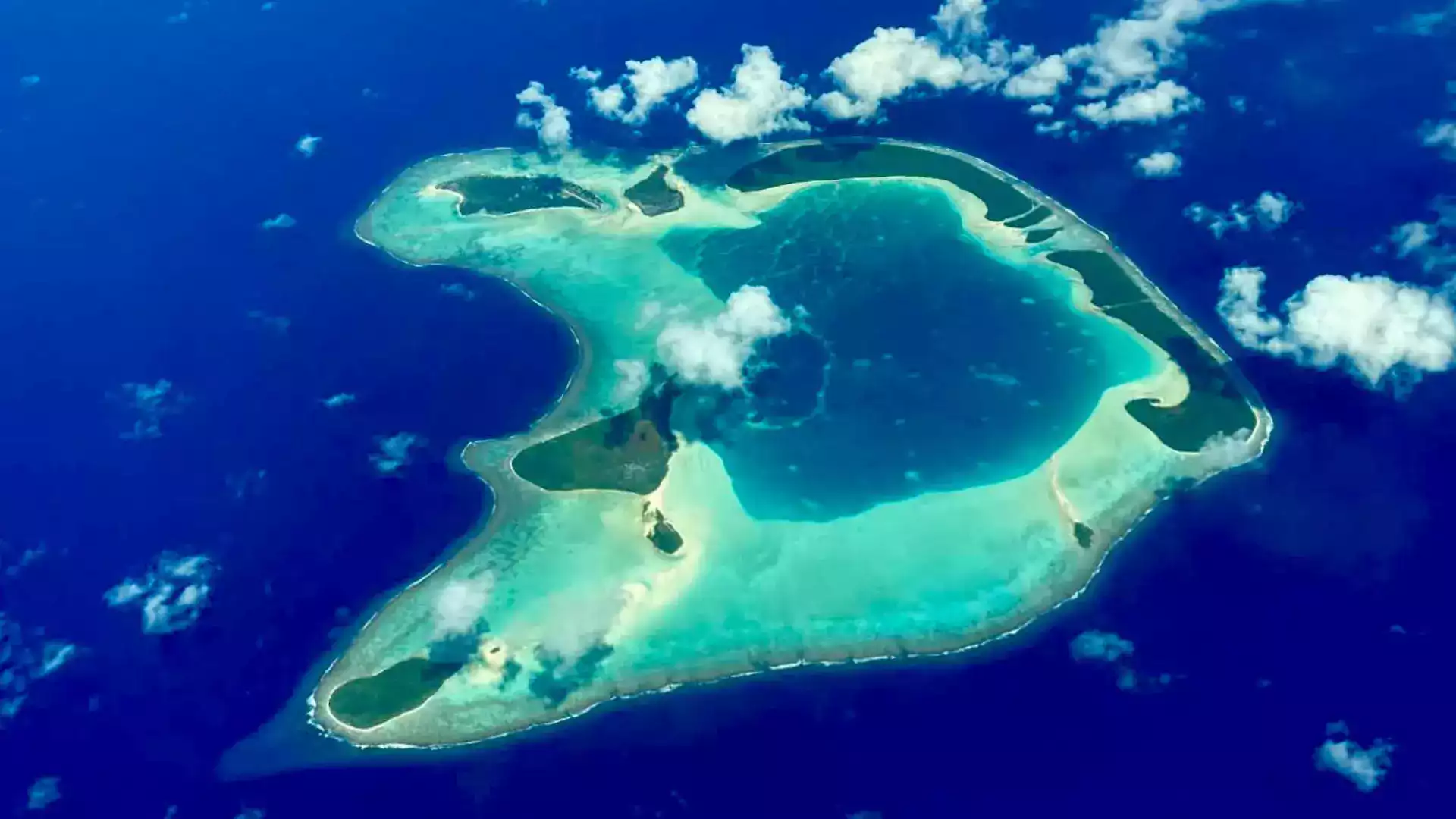 Tetiaroa motu plage sable blanc lagon Polynésie française